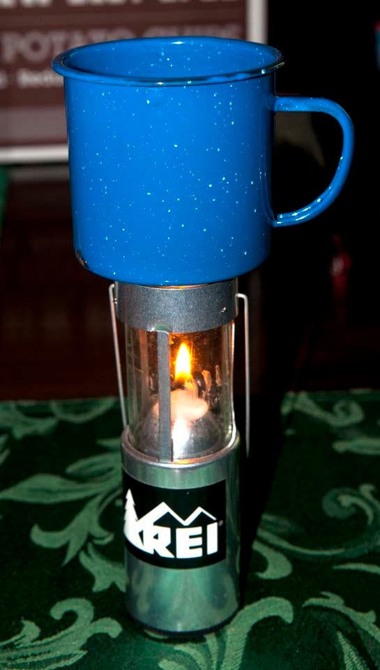 https://preparednessadvice.com/wp-content/uploads/2012/06/candle-lantern3.jpg