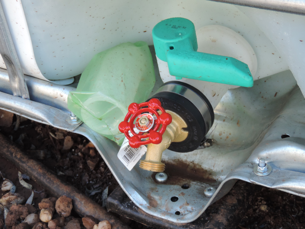 Converting 275Gallon Totes to Use a Hose Bib