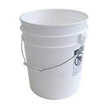 five gallon buckets