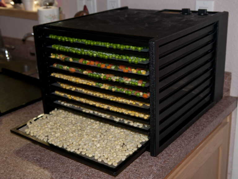 Dehydrate Vegetables for Your Storage this Summer