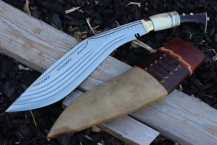 WHAT TO LOOK FOR IN A KUKRI KNIFE